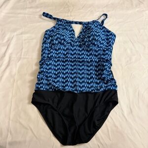 Krista black/blue one‎ piece swim suit size 18